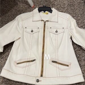 Cream Zip-Up Jacket with Pockets